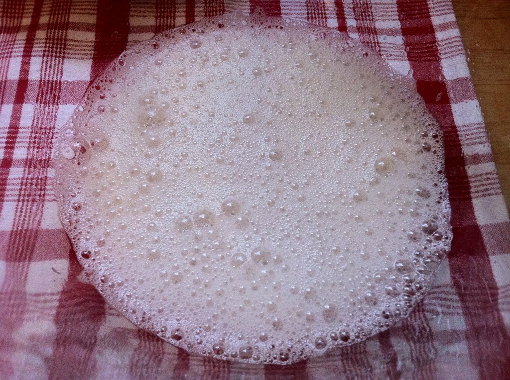 Almonds Foamy eggs