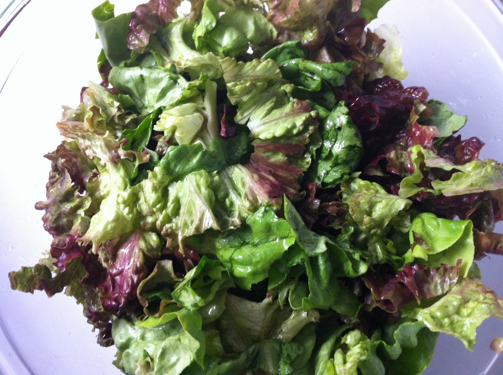Lettuces tossed